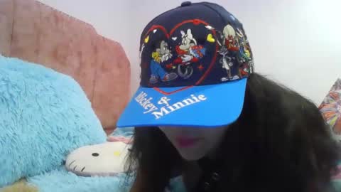 Snapshot of mal_norma chatting on 12.18.24 Mal Norma online show from 12.18.24