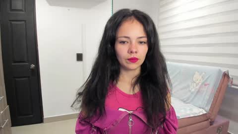 Snapshot of mal_norma chatting on 01.24.25 Mal Norma online show from 01.24.25