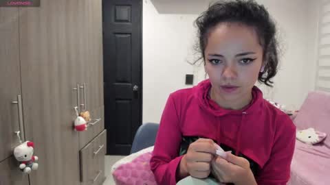 Snapshot of mal_norma chatting on 02.21.25 Mal Norma online show from 02.21.25