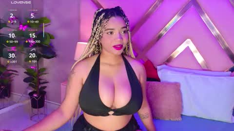 Snapshot of malaikabrown chatting on 01.13.26 online show from 01.13.26