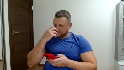 Snapshot of malchyshka chatting on 10.30.25 malchyshka online show from 10.30.25