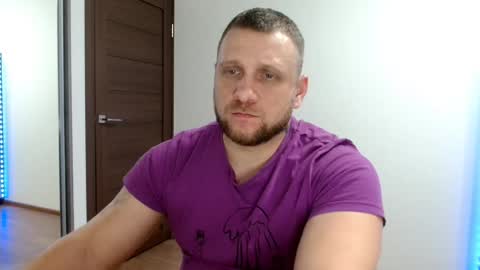 Snapshot of malchyshka chatting on 01.05.26 malchyshka online show from 01.05.26