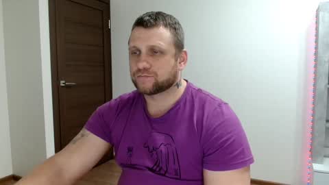 Snapshot of malchyshka chatting on 03.18.26 malchyshka online show from 03.18.26