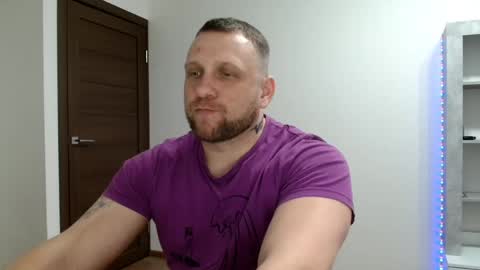 Snapshot of malchyshka chatting on 05.01.26 malchyshka online show from 05.01.26