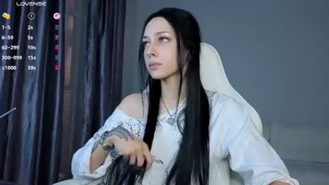 Snapshot of malenkiykamen chatting on 06.25.26 piu online show from 06.25.26
