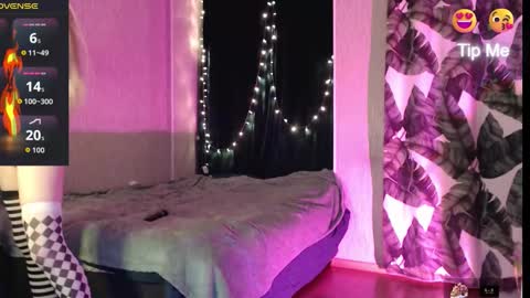 Mischelle online show from 11.30.25