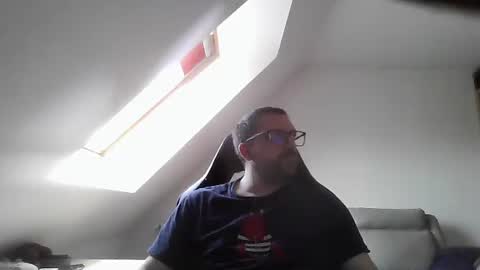 breton online show from 04.12.26