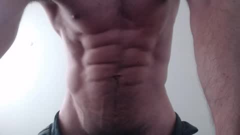 Snapshot of maluma4you chatting on 12.14.25 maluma4you online show from 12.14.25