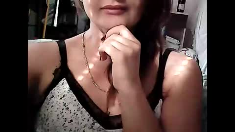 Snapshot of malva0000 chatting on 11.04.25 malva0000 online show from 11.04.25