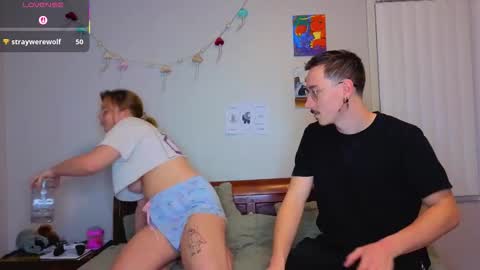 MamiCloudz online show from 10.26.25