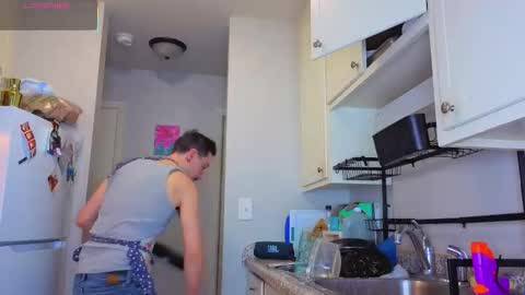 MamiCloudz online show from 11.15.25