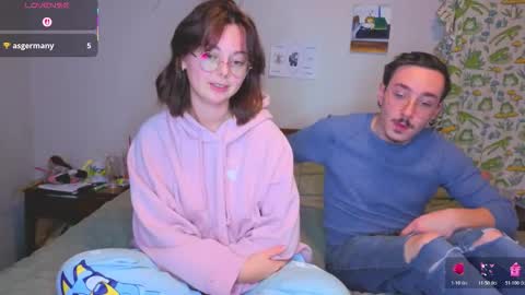 MamiCloudz online show from 11.22.25