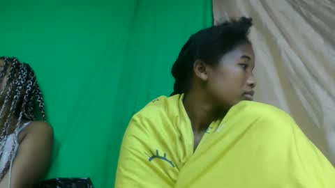 mamieriela online show from 02.15.26