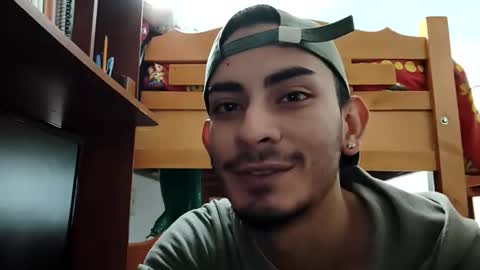 Mickey online show from 12.17.25