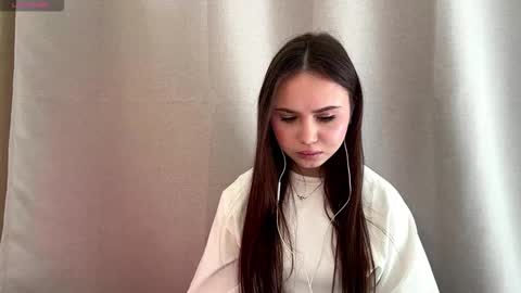 Snapshot of mammieknowles chatting on 02.28.26 Mia Davis online show from 02.28.26