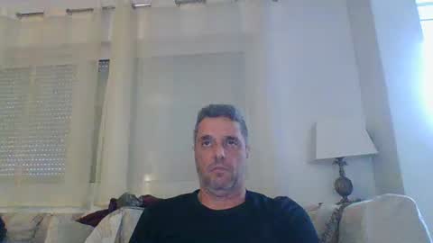 Snapshot of man211172 chatting on 03.02.25 man211172 online show from 03.02.25