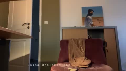 Snapshot of man38110 chatting on 11.05.25 man38110 online show from 11.05.25