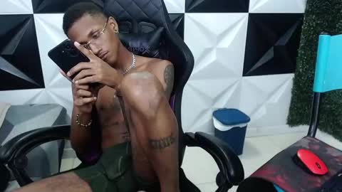 man_san11 online show from 03.10.25