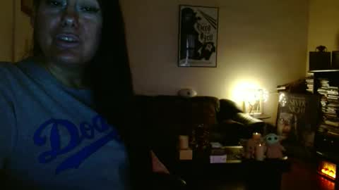 Snapshot of mandaloriangirlsfight chatting on 10.30.25 mandaloriangirlsfight online show from 10.30.25