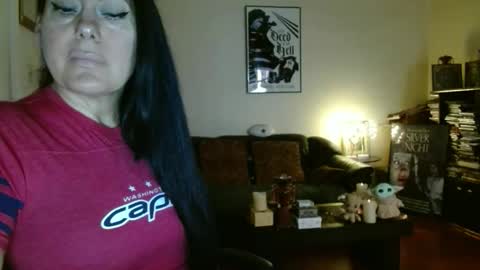 Snapshot of mandaloriangirlsfight chatting on 11.08.25 mandaloriangirlsfight online show from 11.08.25