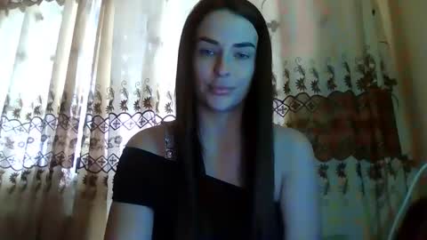 Snapshot of mandibrooks chatting on 10.13.25 MandiBrooks online show from 10.13.25