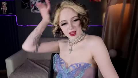 Luna online show from 04.19.26