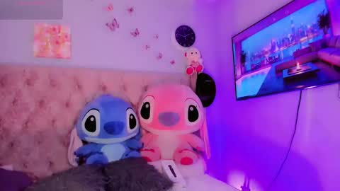 manellyksparklee online show from 11.23.25