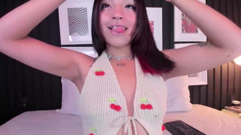 manelyk_evanss online show from 01.11.26