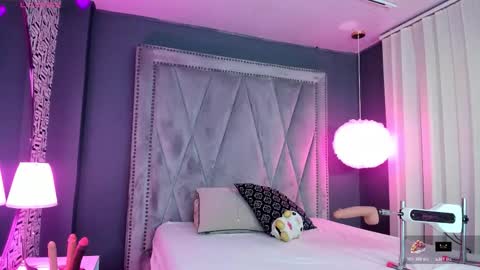 Snapshot of manelyk_evanss chatting on 02.14.26 manelyk_evanss online show from 02.14.26