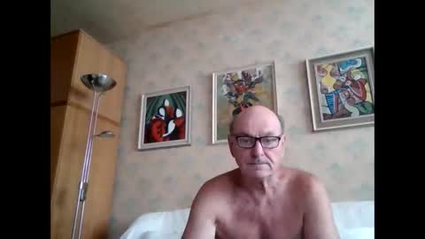 Snapshot of manes5858 chatting on 09.19.25 manes5858 online show from 09.19.25