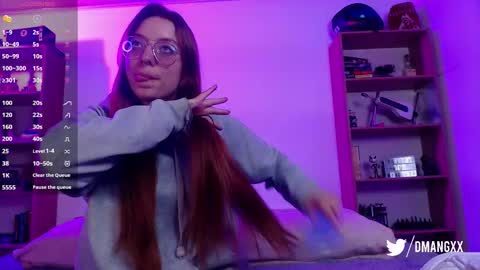 Snapshot of mangxx chatting on 12.15.25 Danny online show from 12.15.25