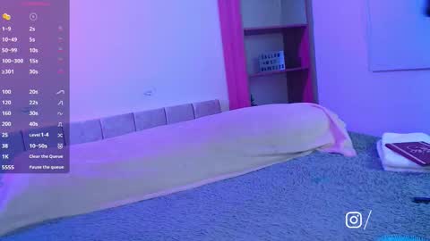 Snapshot of mangxx chatting on 12.23.25 Danny online show from 12.23.25