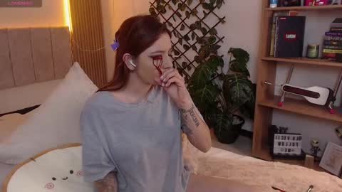 Snapshot of mangxx chatting on 02.19.26 Danny online show from 02.19.26