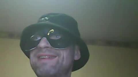 Snapshot of maniakruls chatting on 02.08.26 maniakruls online show from 02.08.26