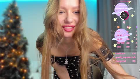 Snapshot of manita_misti chatting on 12.29.24 Manita online show from 12.29.24