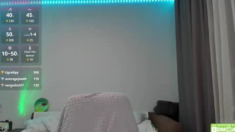 Snapshot of manita_misti chatting on 03.08.25 Manita online show from 03.08.25