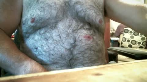 Snapshot of manleg439 chatting on 06.19.26 manleg439 online show from 06.19.26