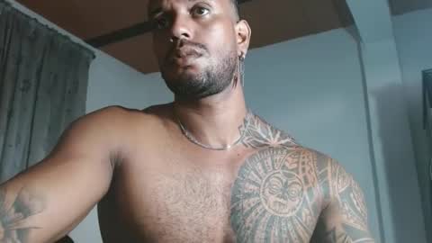 Snapshot of manolofitt chatting on 09.12.25 Manolo online show from 09.12.25