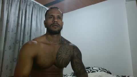 Snapshot of manolofitt chatting on 09.15.25 Manolo online show from 09.15.25