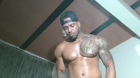 Snapshot of manolofitt chatting on 01.12.26 Manolo online show from 01.12.26