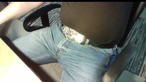 Snapshot of manswed chatting on 02.25.25 manswed online show from 02.25.25