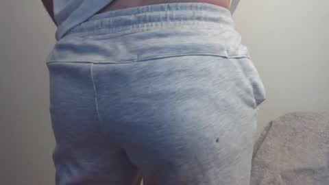 Snapshot of mantoy2000 chatting on 03.28.26 mantoy2000 online show from 03.28.26