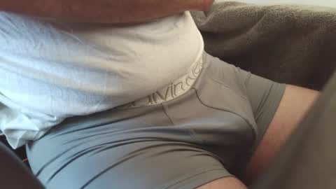 Snapshot of mantoy2000 chatting on 04.10.26 mantoy2000 online show from 04.10.26