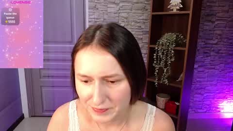 Angela online show from 03.11.25