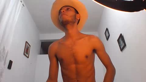 Snapshot of manuel444rl chatting on 11.09.25 Manuel RL online show from 11.09.25