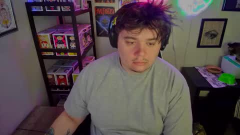 Snapshot of manyfacese chatting on 01.09.26 kyle online show from 01.09.26