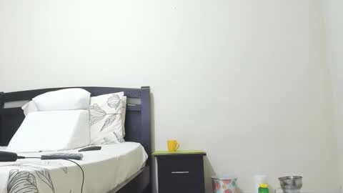 Snapshot of mara2020xxx69 chatting on 10.22.25 Mara online show from 10.22.25