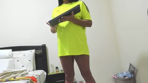 Snapshot of mara2020xxx69 chatting on 12.15.25 Mara online show from 12.15.25