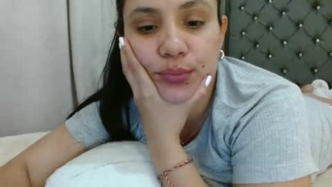 Snapshot of mara4sweet chatting on 01.14.25 mara4sweet online show from 01.14.25