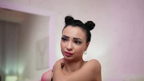  Mara  online show from 02.22.25